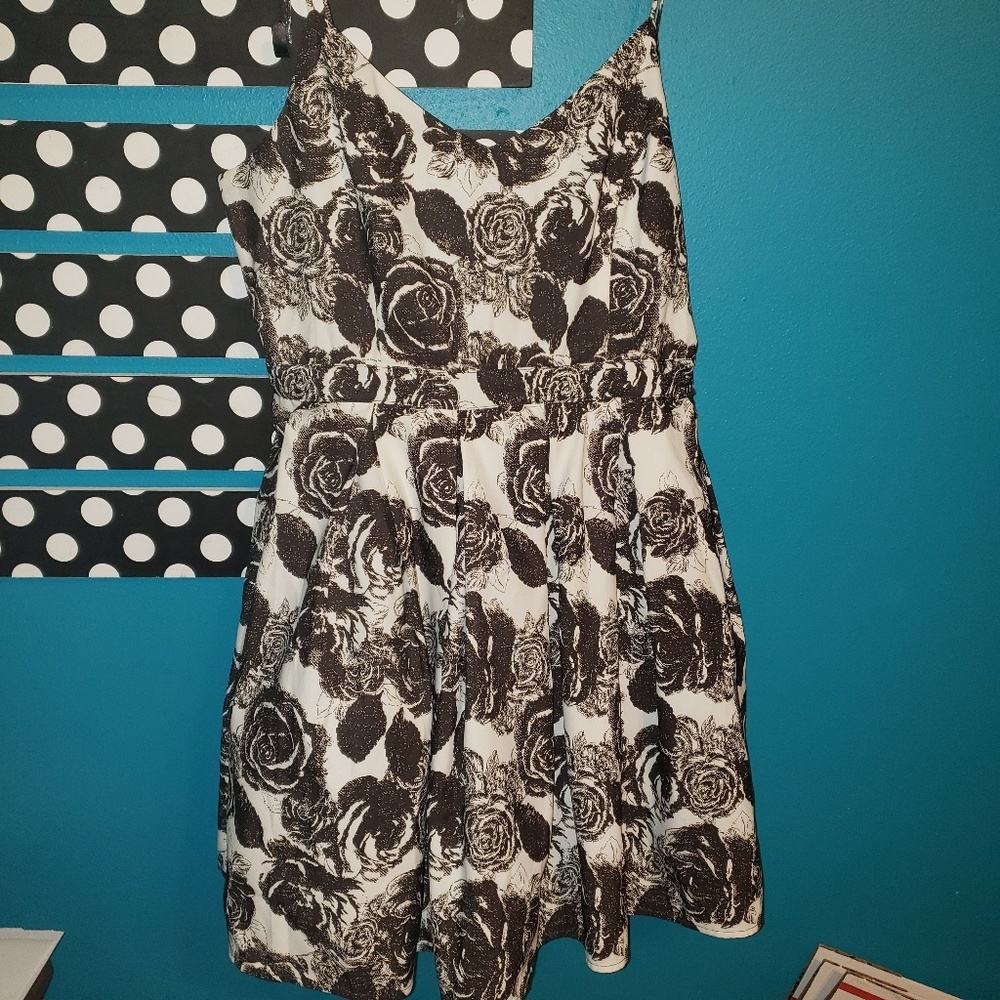 ⛱️☀️NWT Forever 21 summer dress☀️⛱️